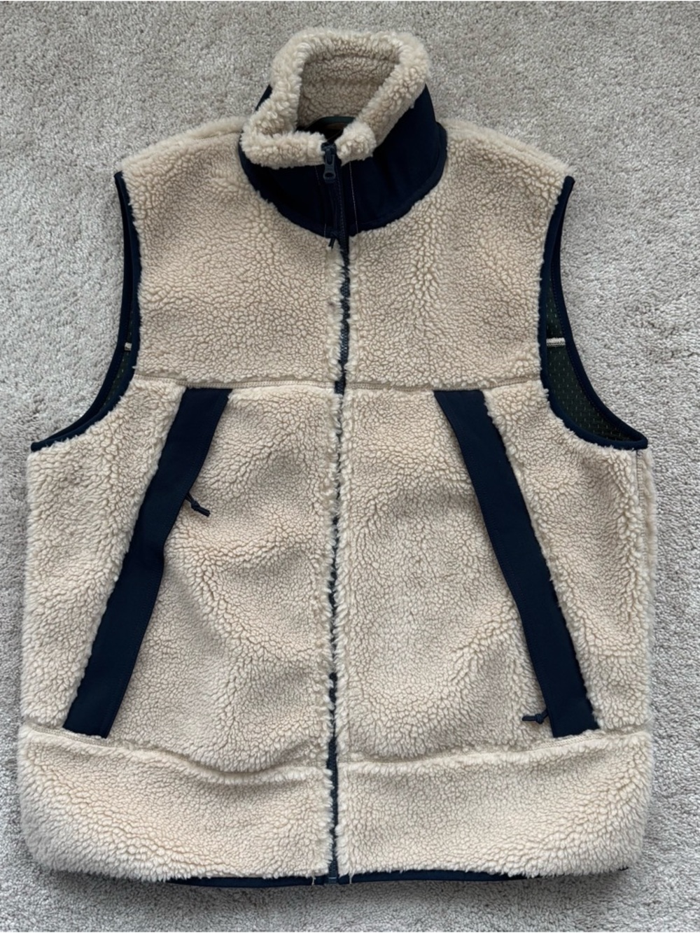 J.CREW Nordic Sherpa Vest Full Zip Beige Cozy Zip Pockets Men Sz Large NWOT